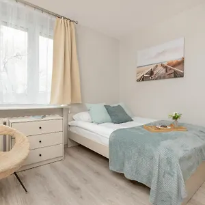 Cosy With Balcony In By Renters Apartament